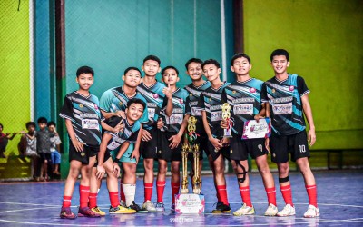 Mantap! MTs Negeri 2 Purbalingga Juara Futsal pada Mini Turnamen 2023
